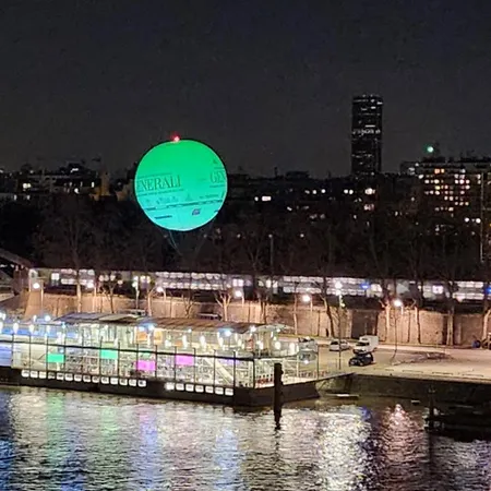 Le Bord De Seine - Paris Apartment Exterior photo